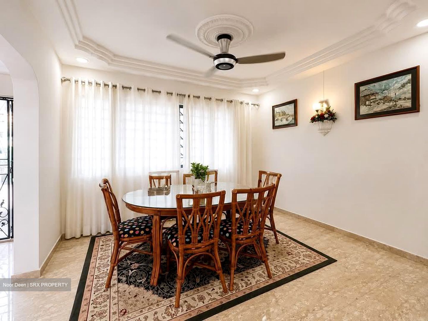 Blk 330 Bukit Batok Street 33 (Bukit Batok), HDB Executive #584815371